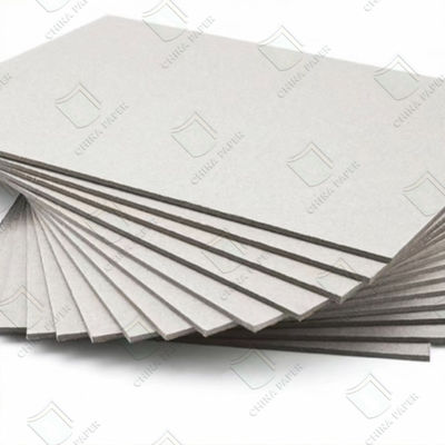 qualità 300-1000gm Grigio Fogli di cartone a chip Superficie liscia Alta rigidità Per scatola di imballaggio fabbrica